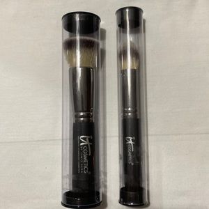it Cosmetics makeup brushes
